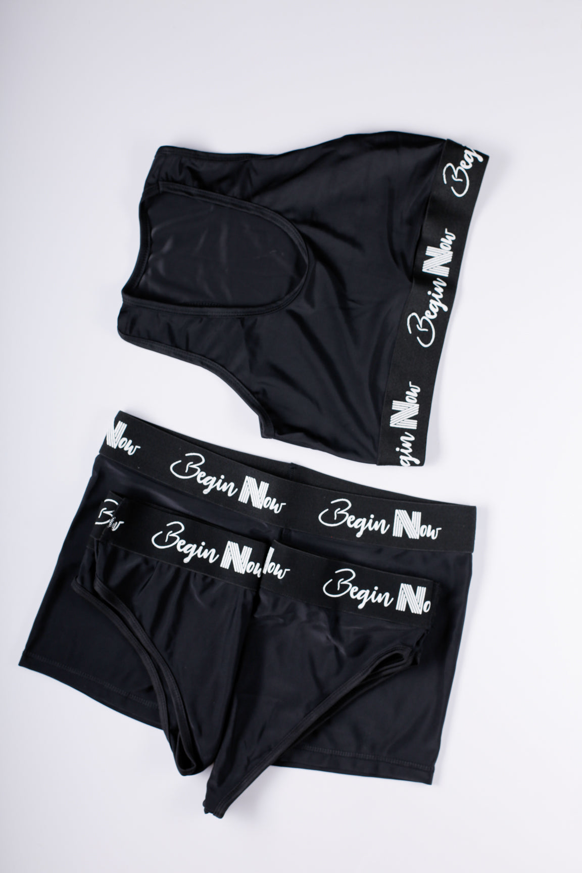 limited-edition-begin-now-signature-sweetheart-set-in-black.jpg