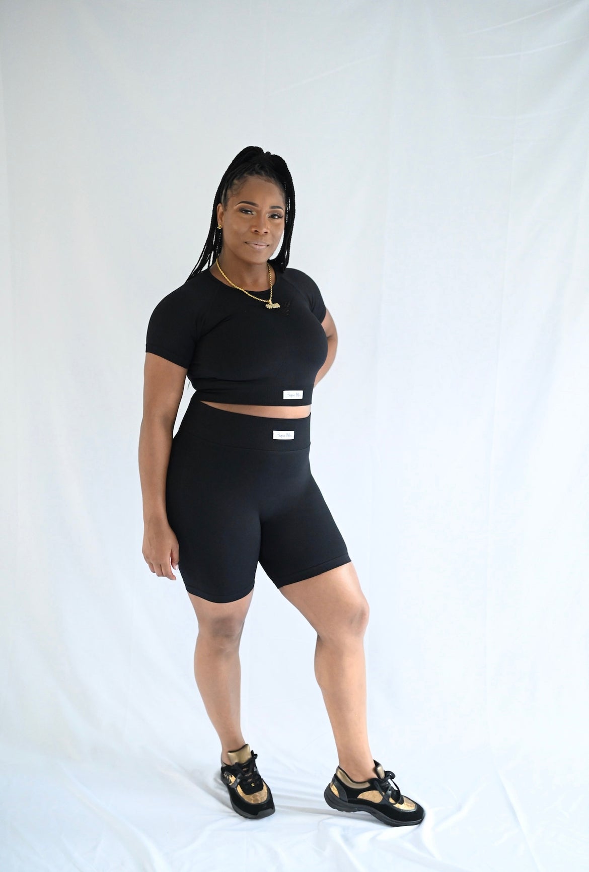 Ma'Kayla Cap Sleeve Crop Top Short Set in Black