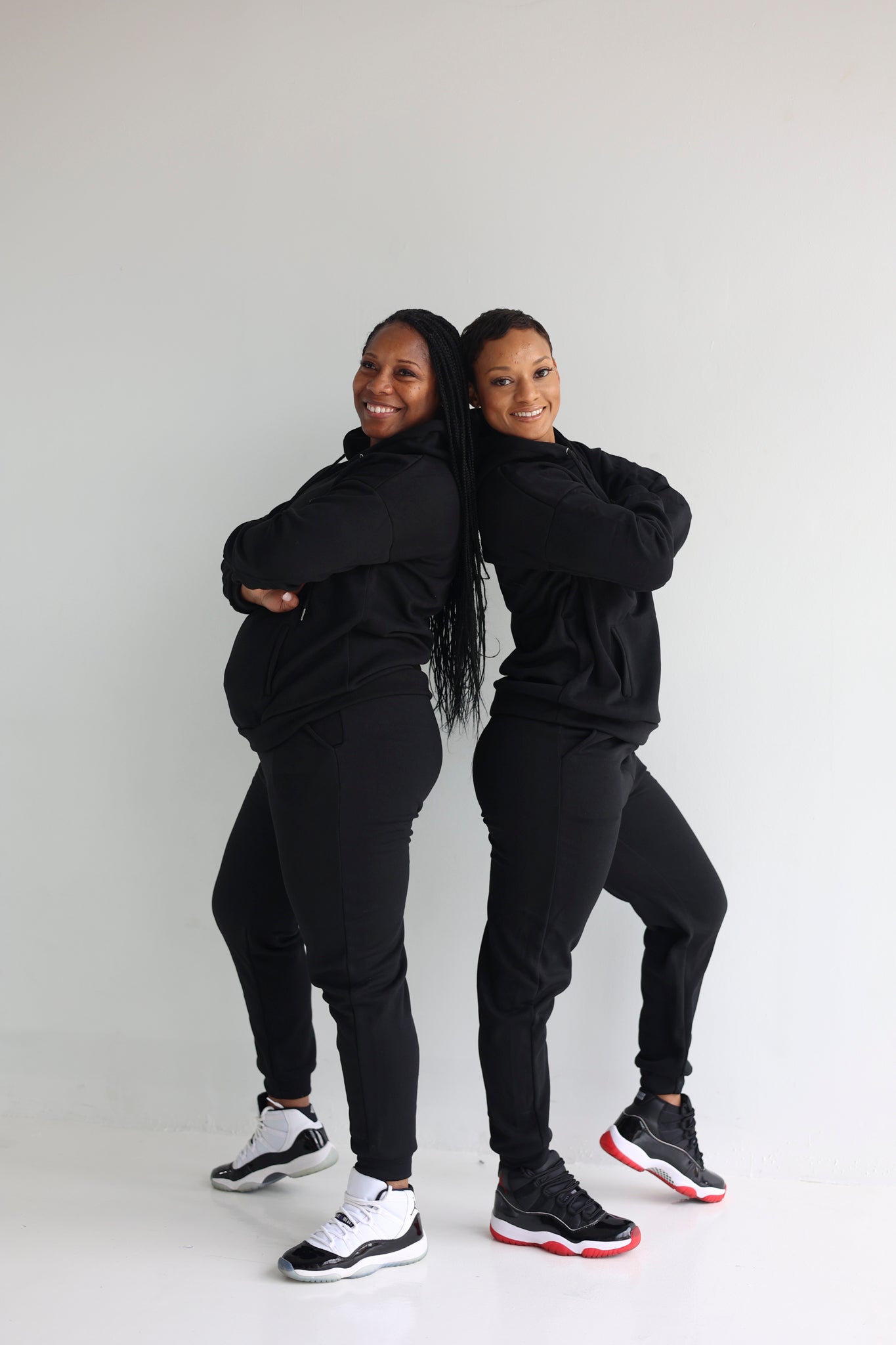 Pull Cover Sweat Suit in black – Begin Now Athleisure Apparel